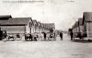 Carte postale ancienne Besançon - F. G. - 21 - 4e d'ARTILLERIE - Pièces de 75 au Repos