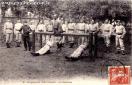 Carte postale ancienne - 4me Régiment d'Artillerie - Au Gymnase