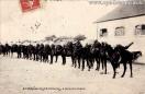 Carte postale ancienne - 4me Régiment d'Artillerie - A terre et à Cheval