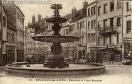 Carte postale ancienne - 222. - BESANÇON-les-BAINS. - Fontaine et Place Bacchus