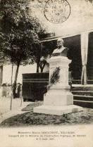 Carte postale ancienne - Monument Henri BOUCHOT, BESANCON. Inauguré par le Minis...