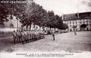 Carte postale ancienne - 8322 - BESANÇON - Quartier Ruty - Après la Présentation...
