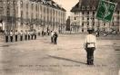 Carte postale ancienne Besançon - Cantine Buy - BESANÇON - 5me Régiment d'Artillerie - Manœuvre à Pied
