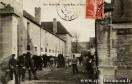 Carte postale ancienne - 522 - BESANÇON - Caserne Hugo. Le Pansage