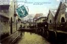 Carte postale ancienne - BESANÇON - Inondations de Janvier 1910 - Rue de Bregill...