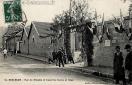 Carte postale ancienne - 54. BESANÇON - Rue de Bregille et Casernes Duras et Hug...