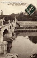 Carte postale ancienne - 50. BESANÇON Historique - Le Pont de Canot, au fond la ...