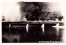 Carte postale ancienne - BESANÇON. Pont Canot. Les Français le font sauter en ju...