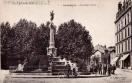 Carte postale ancienne Besançon - B. F. Lux - LA FRANCHE-COMTÉ - 7 Besançon - Fontaine Flore