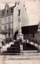 Carte postale ancienne Besançon - MALDINEY - Fontaine de Flore aux Chaprais Besançon.