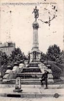 Carte postale ancienne - BESANÇON. - Chaprais. - Fontaine Flore.