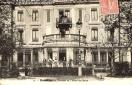 Carte postale ancienne - 17 - Besançon - Terrasse de l'Hôtel des Bains