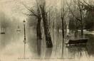 Carte postale ancienne - BESANÇON - Inondations de Janvier 1910 - Promenade Cham...