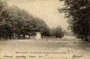 Carte postale ancienne - BESANÇON  - Promenade Chamars. Statue de PAJOL.