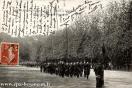 Carte postale ancienne - BESANÇON - Revue du 14 Juillet à Chamars - 3. - Défilé ...
