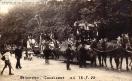 Carte postale ancienne - BESANÇON - Chamars - Cavalcade du 16-7-22 - Char des Éc...