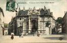 Carte postale ancienne - BESANÇON. - Fontaine de la Place d'Etat-Major.