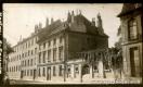 Carte postale ancienne - BESANÇON - Place de l’État-Major et rue des Martelots -...