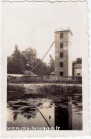 Carte postale ancienne - BESANÇON - Gare d'Eau - Tour des pompiers