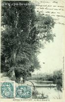Carte postale ancienne Besançon - Trémolières - Environs de BESANÇON - Le Bac à Mazagran