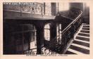 Carte postale ancienne - BESANÇON - Clinique Clermont - L'Escalier