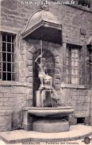 Carte postale ancienne - BESANÇON. - Fontaine des Carmes.