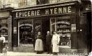 Carte postale ancienne - BESANÇON - Épicerie Hyenne - 71 Grande rue