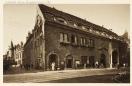 Carte postale ancienne - Place St-Pierre - L'Hôtel de Ville