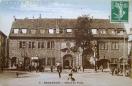 Carte postale ancienne - 7. - BESANÇON. - Hôtel de Ville.