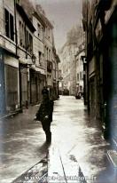 Carte postale ancienne - BESANÇON - Inondations de 1910, rue Claude Pouillet