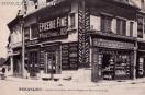 Carte postale ancienne - BESANÇON - Angle de la Rue des Granges et Rue de Glères