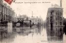 Carte postale ancienne - BESANÇON - Inondations de Janvier 1910 - Rue Gambetta
