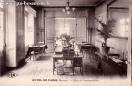 Carte postale ancienne - HOTEL DE PARIS, BESANÇON . - Salon de Correspondance.
