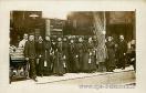Carte postale ancienne - Un groupe d'employés - Nouvelles Galeries de Besançon -...