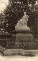 Carte postale ancienne - EXCURSION EN FRANCHE-COMTÉ - 48. BESANÇON - Statue de V...