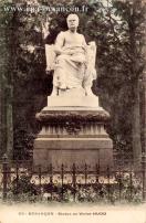 Carte postale ancienne - 53 - BESANÇON - Statue de Victor HUGO