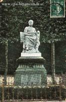 Carte postale ancienne - 2933.Besançon-Statue de Victor-Hugo.