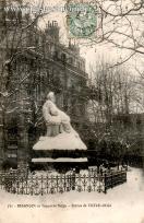 Carte postale ancienne - 731 - BESANÇON en Temps de Neige - Statue de VICTOR-HUG...