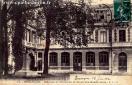 Carte postale ancienne - 17. - BESANÇON. - Monument Chartran et Ecole des Beaux-...