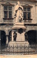Carte postale ancienne - 343 - BESANÇON - Statue du Cardinal de Granvelle