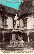 Carte postale ancienne - 153. - BESANÇON-les-BAINS. - Statue du Cardinal Granvel...