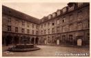 Carte postale ancienne - Besançon - Cour d'Honneur du Lycée Victor Hugo