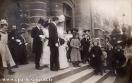 Carte postale ancienne - BESANÇON - Mariage à l'église de la Madeleine