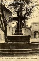 Carte postale ancienne - 55. - BESANÇON-les-BAINS. - Fontaine de la Place Marula...