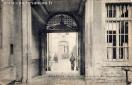 Carte postale ancienne - BESANÇON - Ancien Séminaire désaffecté, Rue Mégevand. C...