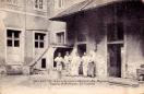Carte postale ancienne Besançon - A. Piguet - BESANÇON - Ancien Séminaire désaffecté, Rue Mégevand. Caserne de Réservistes. Les Cuisines