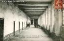 Carte postale ancienne Besançon - A. Piguet - BESANÇON - Ancien Séminaire désaffectée, Rue Mégevand. Caserne de Réservistes. Les Couloirs