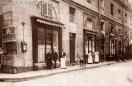 Carte postale ancienne - BESANÇON - Rue Mairet - Café S. Rérat