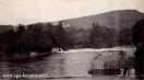 Carte postale ancienne - BESANÇON - "The Doubs river and Castle in the backgroun...
