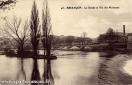 Carte postale ancienne - 46 - BESANÇON - Le Doubs et l'Ile des Moineaux